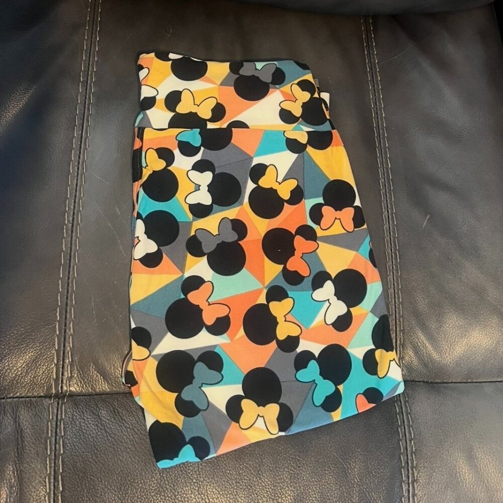LuLaRoe Disney Leggings - women's one size